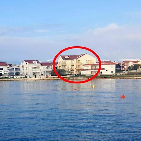 Apartments By The Sea Privlaka, Zadar - 14816 Privlaka  Zewnętrze zdjęcie